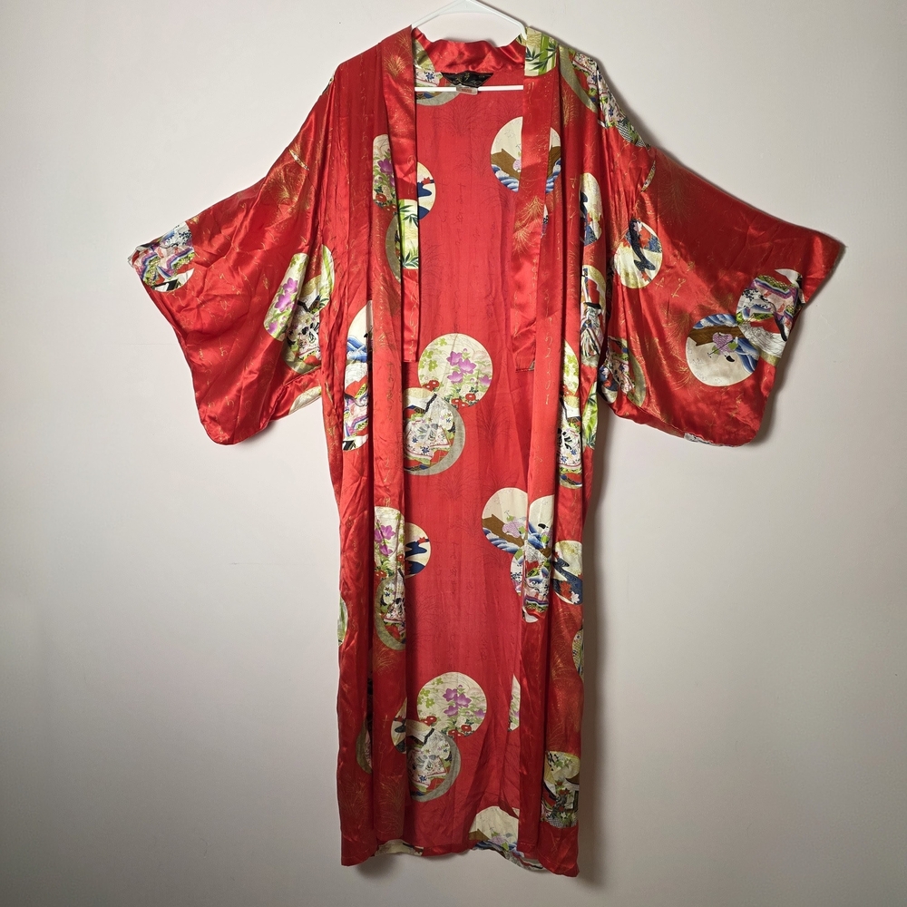 Japanese Silk Kimono Robe Red Floral Crane Medallion 100% Silk One Size